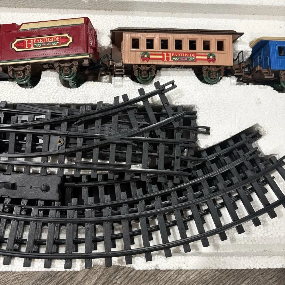 Vtg New Bright Hearthside Village Holiday Christmas Train No. 173 1994 Works